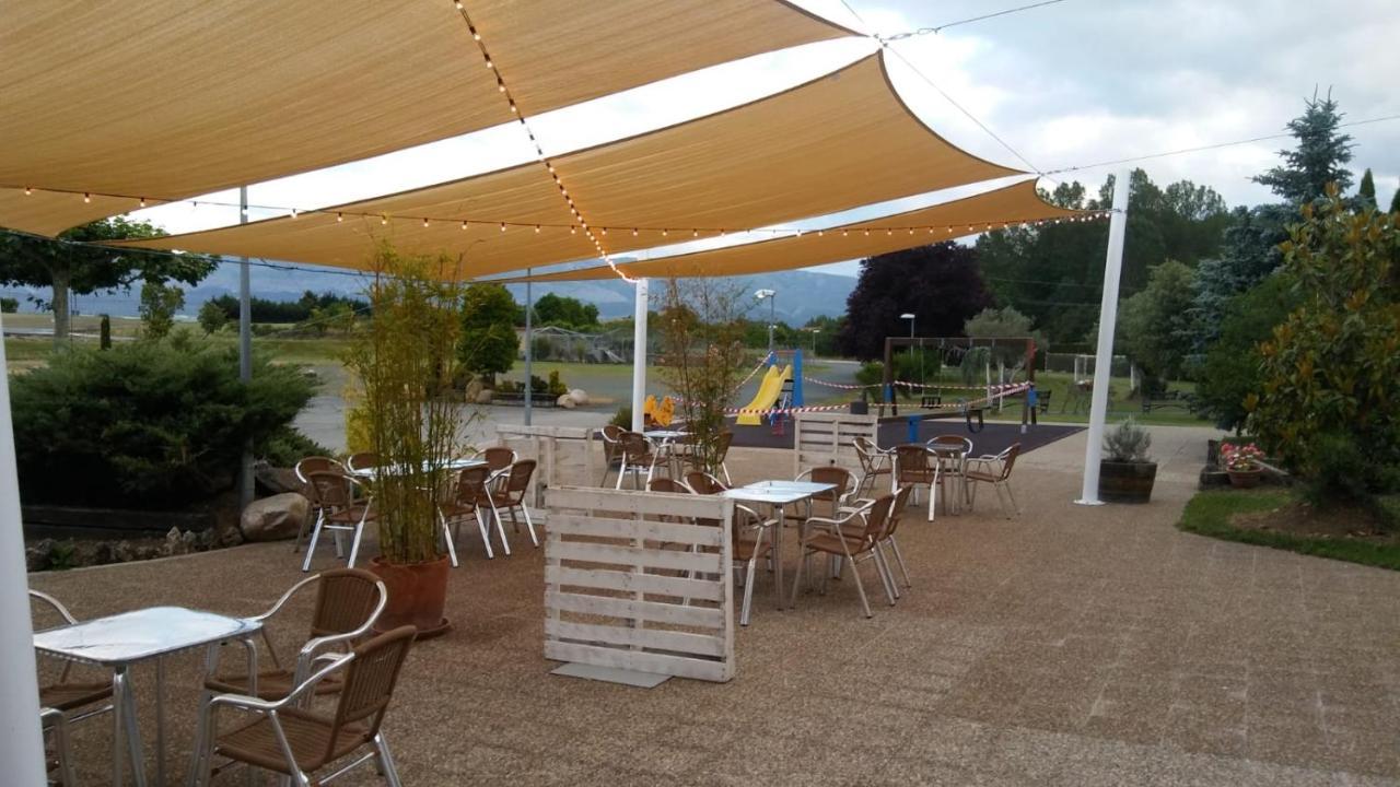 Hotel Restaurante La Alhama Medina de Pomar Exterior foto